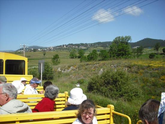 Le train jaune